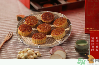月餅吃多了會(huì)怎么樣？月餅好消化嗎？