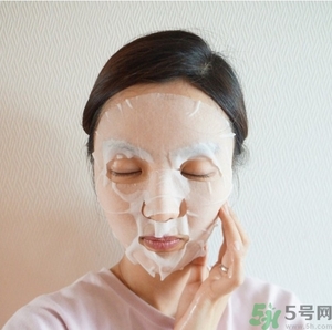 桃淑屋水光面膜和jayjun水光面膜哪個好？