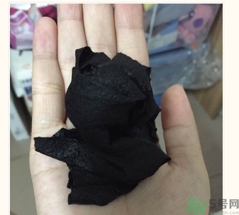膜法世家黑面膜怎么樣？膜法世家水光黑面膜好用嗎？