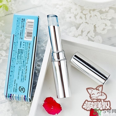 WATOSA潤唇膏怎么樣？WATOSA護(hù)唇膏好用嗎？