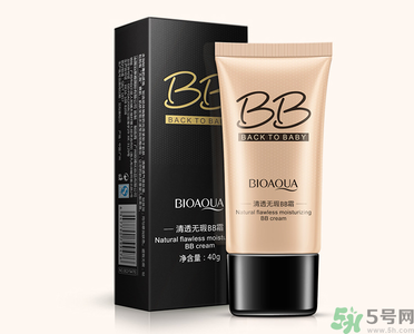 粉底液可以代替bb霜嗎？用粉底液好還是bb霜好？