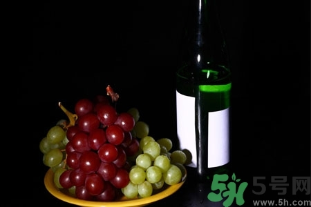 紅酒開瓶器怎么用？沒有開瓶器怎么開紅酒？