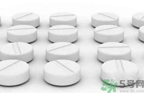 鈣片可以空腹吃嗎？鈣片空腹吃好嗎？