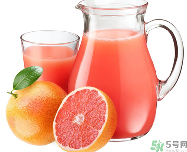 西柚怎么吃？西柚和什么榨汁好喝？