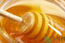 ?蜂蜜怎么吃才有營養(yǎng)？蜂蜜的鑒別方法是什么？