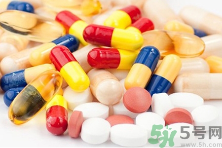 鈣片怎么吃？鈣片吃多了會(huì)怎么樣？