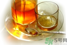 早晨空腹喝蜂蜜水好嗎？蜂蜜水什么時候喝好？