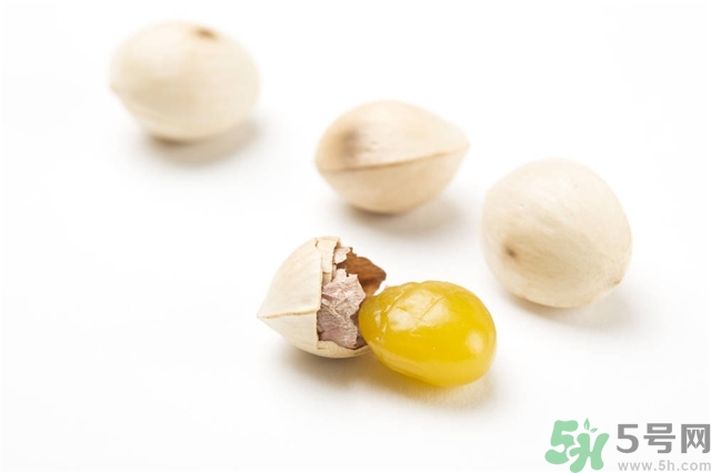 新鮮的白果怎么吃最好且有營養(yǎng)？白果怎么吃不會中毒？