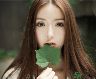 18歲的女生用什么護(hù)膚品？18歲的女生適合用的護(hù)膚品推薦