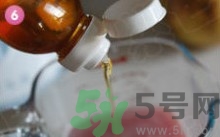 石榴水弄衣服上怎么洗？石榴汁怎么清洗？