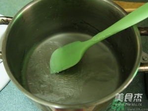 水晶月餅用的什么粉？水晶月餅的做法及配方
