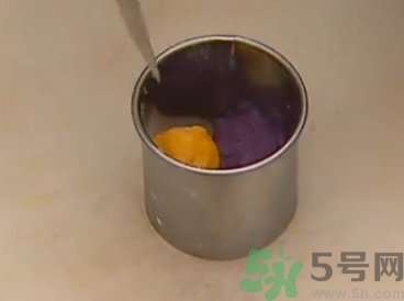 水晶月餅用的什么粉？水晶月餅的做法及配方