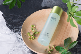 相宜本草的護(hù)膚品怎么樣？相宜本草的護(hù)膚品適合多大年齡？