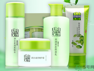 相宜本草和百雀羚哪個好用？百雀羚和相宜本草哪個更好一點？