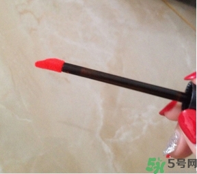 菲詩小鋪水墨絢染水潤唇彩怎么樣？菲詩小鋪唇彩好用嗎？
