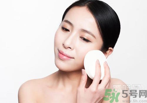 痘痘肌用什么護膚品好？痘痘肌護膚品推薦