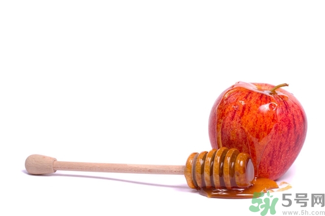 蘋(píng)果和蜂蜜可以一起吃嗎？蘋(píng)果和蜂蜜可以榨汁嗎？