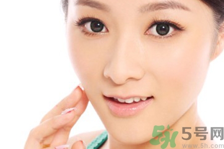 玻尿酸隆鼻的危害有哪些？玻尿酸隆鼻的副作用是什么？