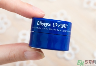 Blistex碧唇小藍(lán)罐好用嗎？怎么用？
