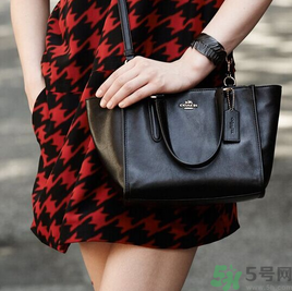 coach和gucci哪個(gè)好？coach和gucci哪個(gè)好看？