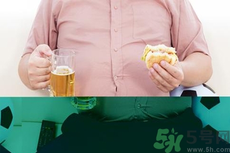 晚上不吃飯真的能減肥嗎？不吃晚飯的危害有哪些？
