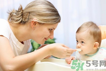 新生兒需要補(bǔ)鈣嗎？新生兒如何補(bǔ)鈣？