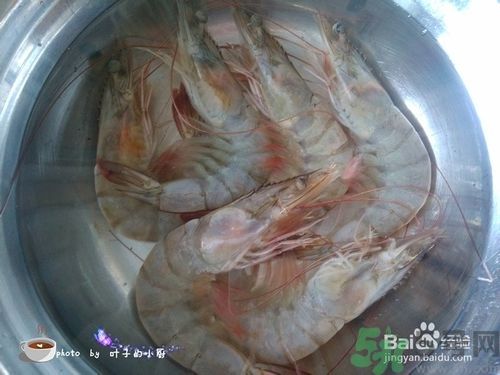 活蝦怎么處理干凈蝦線？活蝦怎么去蝦線？