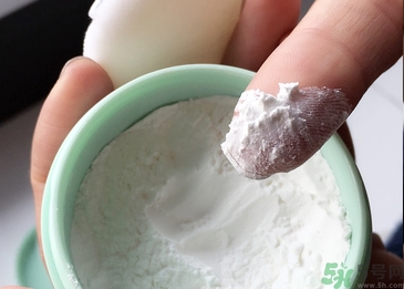 the saem得鮮散粉怎么樣？the saem薄荷散粉好用嗎？