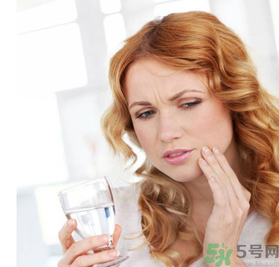 牙齒酸軟是怎么回事？牙齒酸軟怎么辦？