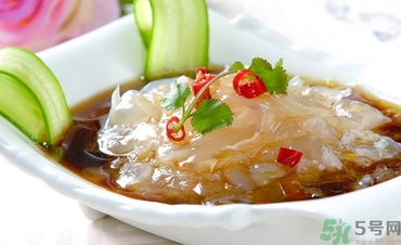 海蜇可以生吃嗎？海蜇可以炒著吃嗎？