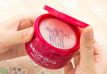 資生堂護(hù)手霜怎么樣？資生堂護(hù)手霜100g紅罐好用嗎？