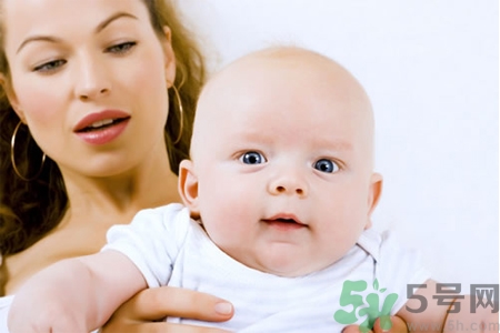母乳不足的原因是什么？母乳不足怎么辦？