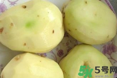 土豆發(fā)綠還能吃嗎？土豆發(fā)綠皮削皮后能吃嗎？