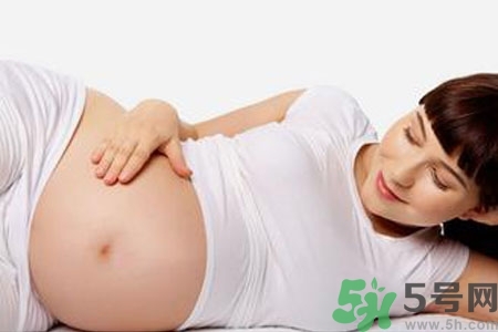 孕婦秋季洗頭多久一次？孕期洗頭一周幾次最好？