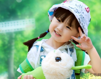 小孩耳朵疼是怎么回事？小孩耳朵疼怎么辦？