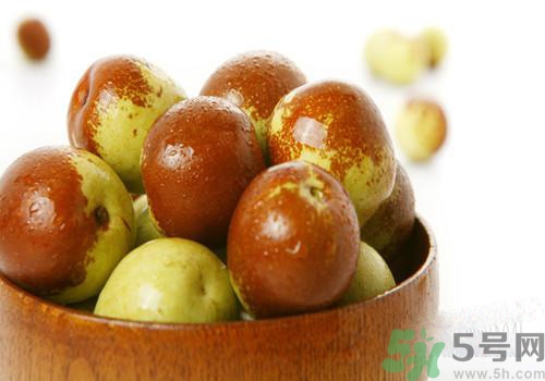 月經(jīng)期間可以吃冬棗嗎？來月經(jīng)一天吃多少冬棗合適？