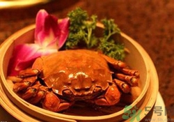 大閘蟹蒸多長時間？沒熟的大閘蟹可以吃嗎？