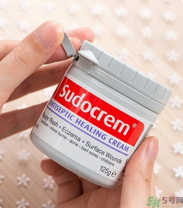 Sudocrem屁屁霜怎么用？sudocrem屁屁霜初生寶寶能用嗎？