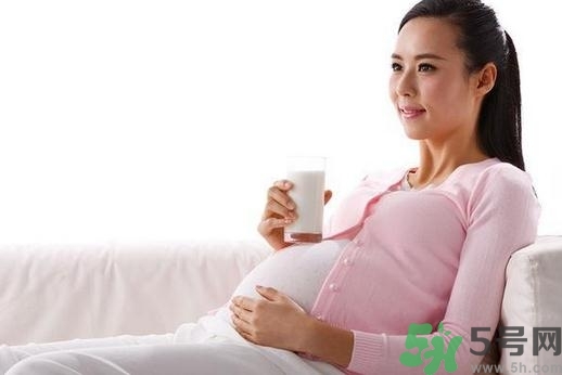 胎兒智商由誰決定？胎兒智商與什么有關