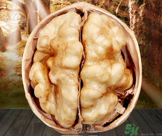 紙皮核桃和薄皮核桃的區(qū)別？紙皮核桃和薄皮核桃哪個好？