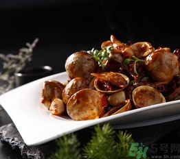 蜆子黑色東西是什么？蜆子肉里面黑色的東西能吃嗎？
