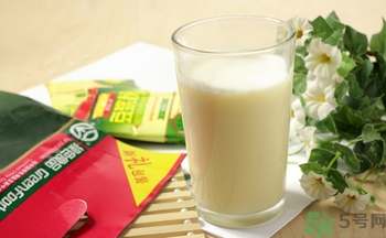 豆?jié){粉有營養(yǎng)嗎？豆?jié){粉結(jié)塊還能喝嗎？