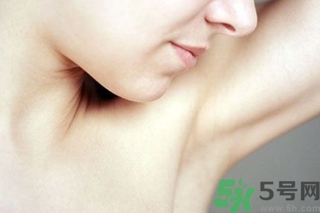 女人腋下不長(zhǎng)毛怎么回事？女人腋下不長(zhǎng)毛怎么辦？