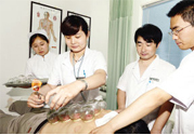 老人能在家拔火罐嗎？老年人拔火罐需要注意什么？