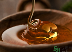 秋梨膏什么牌子好？秋梨膏什么牌子最好？