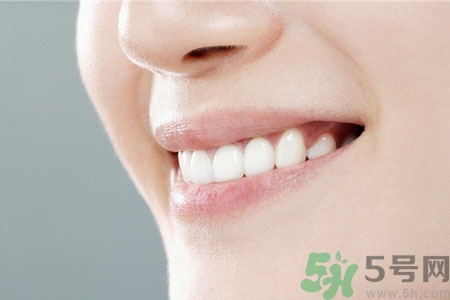 嘴里長(zhǎng)泡怎么回事？嘴里面長(zhǎng)泡怎么辦？