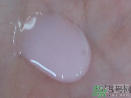 淳萃水舞櫻花洗發(fā)水好用嗎？淳萃水舞櫻花洗發(fā)水多少錢？