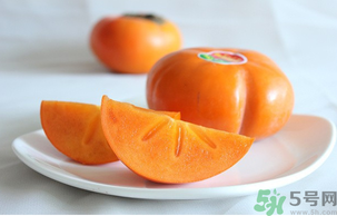 脆柿子皮可以吃嗎？脆柿子要削皮嗎？