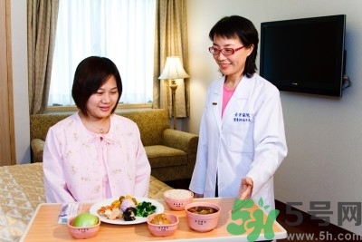 產(chǎn)后如何恢復(fù)身材？產(chǎn)后如何坐月子？