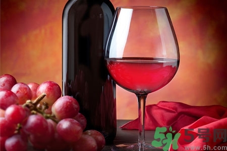 葡萄酒什么時候喝最好？一天什么時間喝葡萄酒最好？